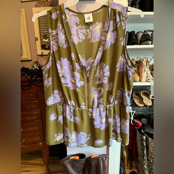 CAbi Tops - Cabi blouse, NWOT, never worn